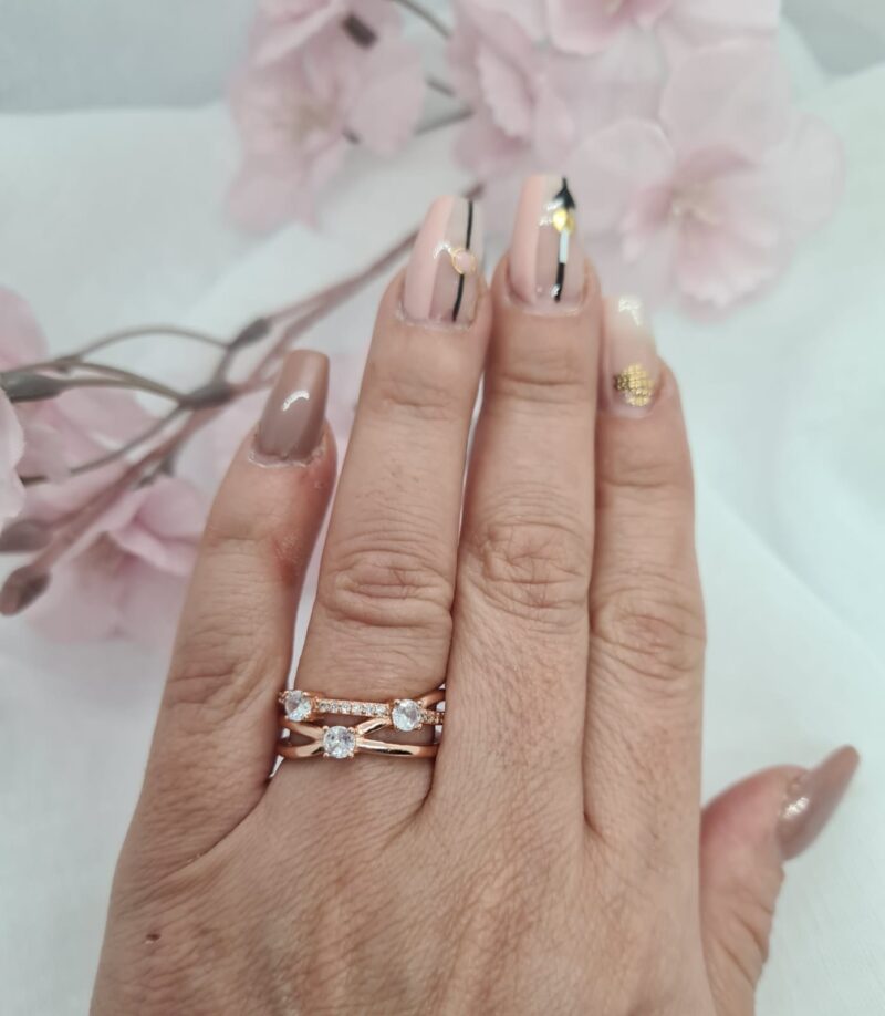 ANILLO ROSA 3 VUELTAS CON CIRCONIA